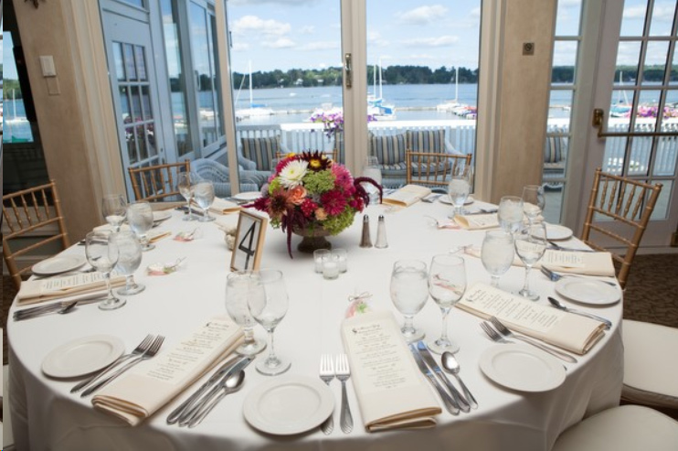 Commercial Sound System, Wireless Video Conferencing for Microsoft Teams, Zoom, Cisco WebEx, Wireless Microphones, Background Music by MOOD Media <br>Skaneateles Country Club <br>Syracuse, NY